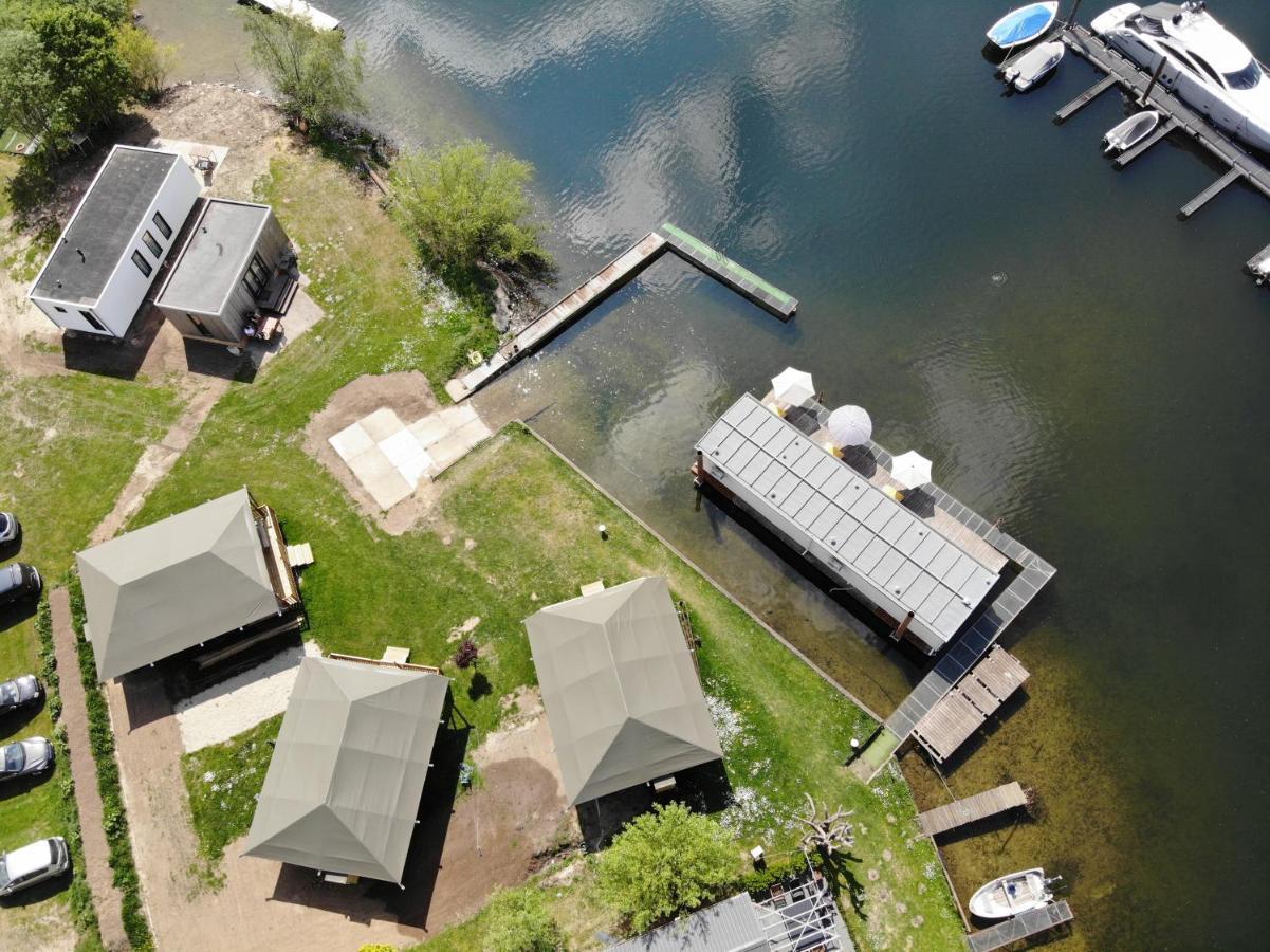 Luxury Lake Lodge Alphen  Exteriör bild
